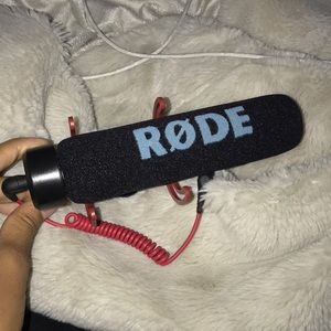 Rode VideoMic GO microphone